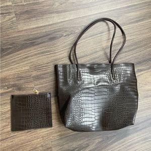 Brown crocodile handbag with matching purse